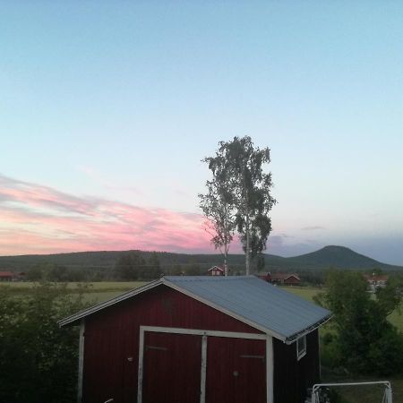 Symaskinshuset Jaervsoe Buitenkant foto