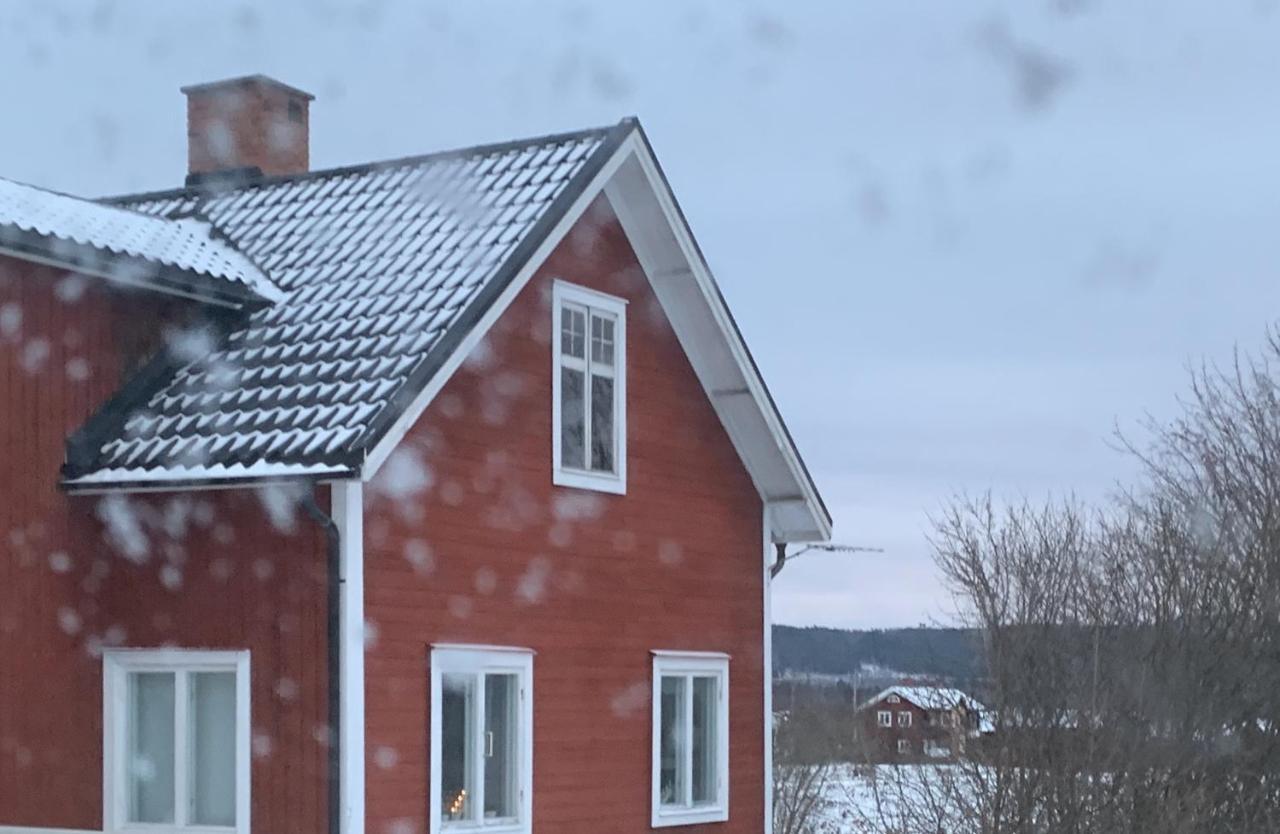 Symaskinshuset Jaervsoe Buitenkant foto