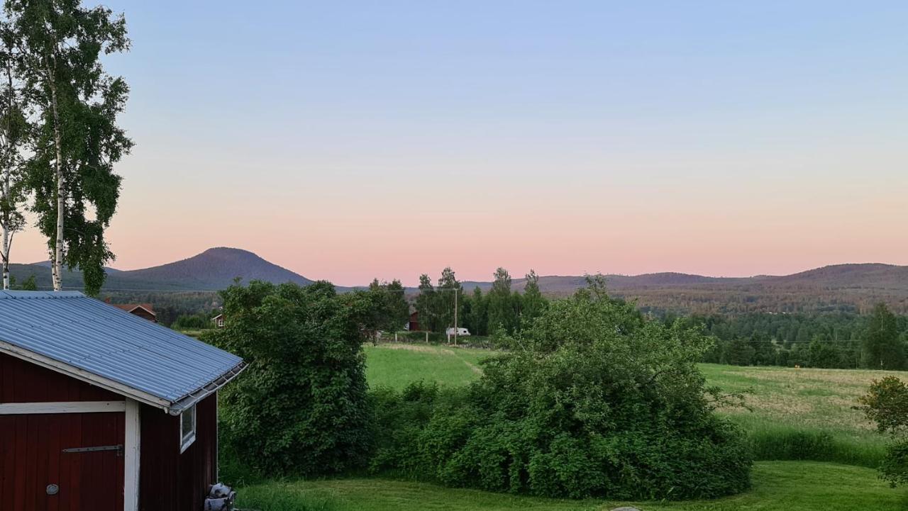Symaskinshuset Jaervsoe Buitenkant foto